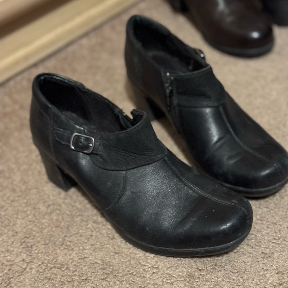 Heeled bootie